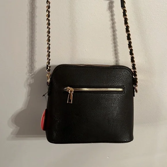 Sold Betty Boop CrossBody Bag🆕 - Picture 3 of 7